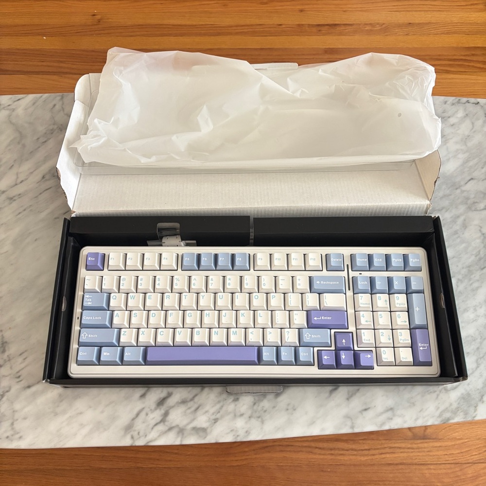 AULA F99 Keyboard